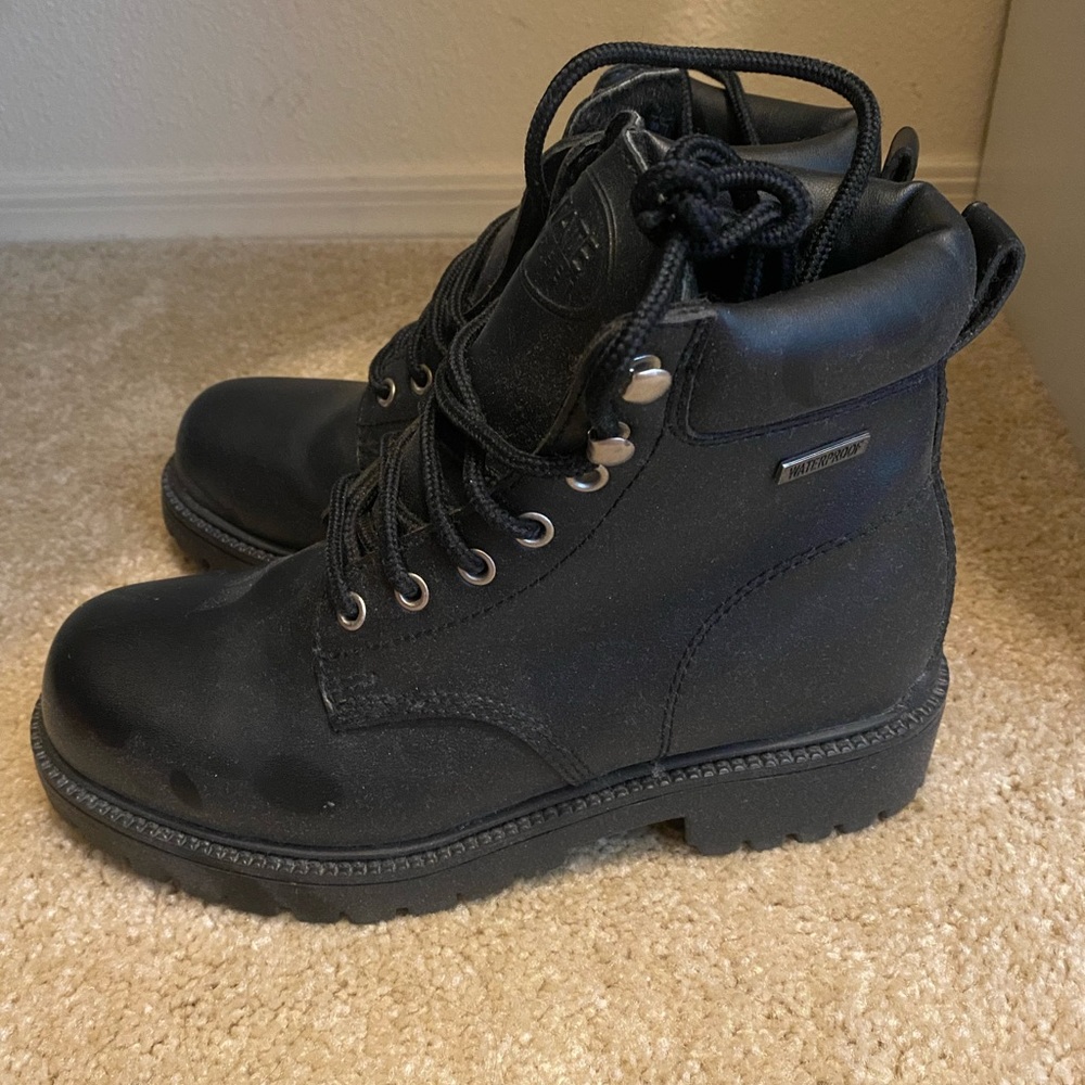 🎈SALE🎈Black boots - Picture 1 of 5